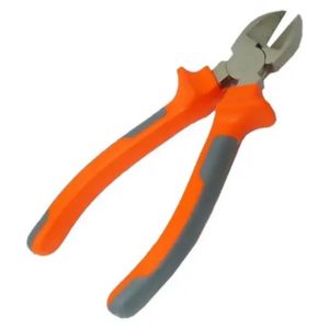 Alicate de corte diagonal profissional com cabo isolado, ferramenta manual de precisão, fundo neutro, fotografia de produto em estúdio
