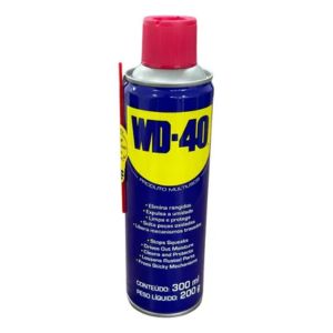 Lata de spray lubrificante desengripante multiuso WD-40 azul e amarela de 300ml, produto industrial, fundo branco, fotografia de produto em estúdio
